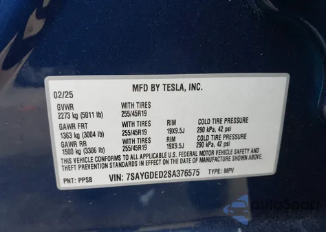 2025 Tesla Model Y Long Range Dual Motor Rear-Wheel Drive from USA, damaged, VIN 7SAYGDED2SA376575